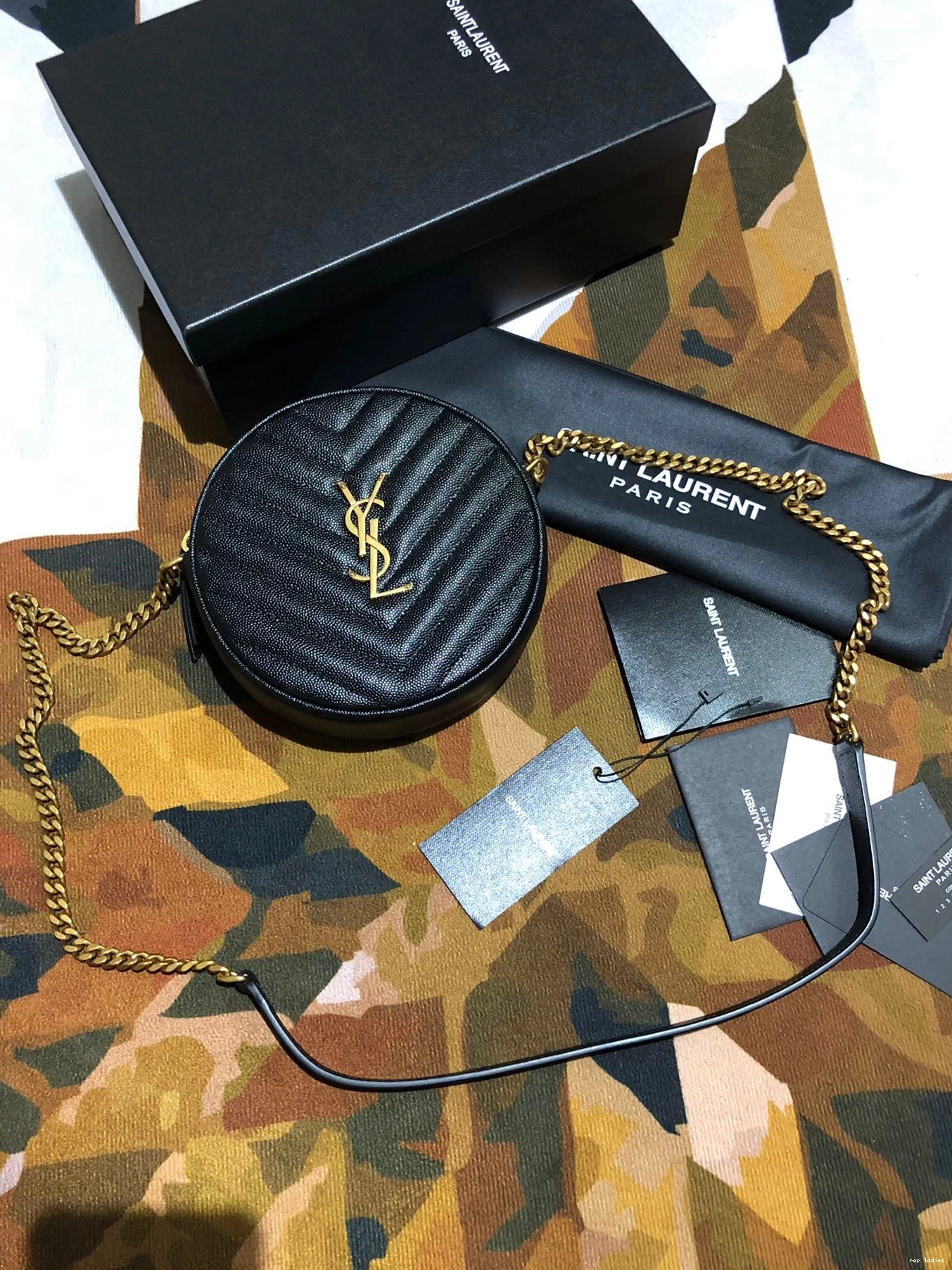 Repladies REP ROUND BAG CAMERA VINYLE YSL 0707